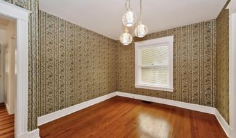 386 Division St, Amsterdam, NY 12010
