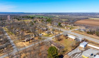 105 Chamblee Dr, Batesville, AR 72501