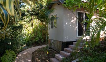 715 N Honokala Rd, Haiku, HI 96708