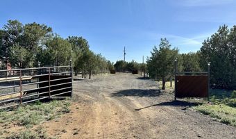 934 Cedar St, Ash Fork, AZ 86320