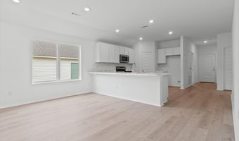 8089 Chesapeake Trl, Bauxite, AR 72011