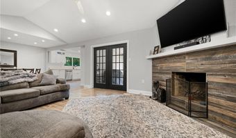 908 N 5th Ter, Barling, AR 72923