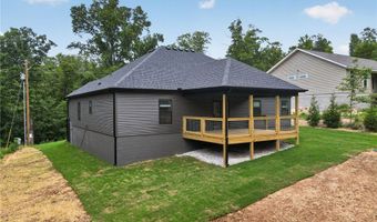 4 McGaugh Dr, Bella Vista, AR 72714