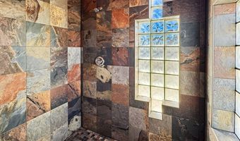 606 Weleka Ln, Carlsbad, NM 88220