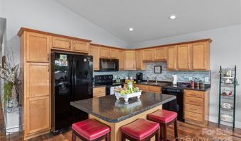 43 Paul Bridges Rd, Alexander, NC 28701