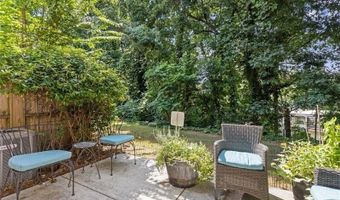 7580 Glisten, Atlanta, GA 30328