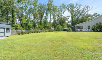 5005 Dogwood St, Beaufort, SC 29906