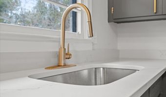 2100 W Main St, Bennettsville, SC 29512