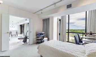 1530 KEY Blvd 906, Arlington, VA 22209