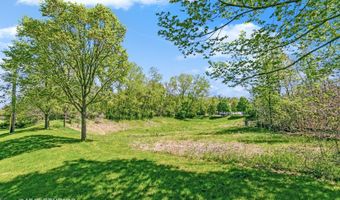 40729 N North Newport Dr, Antioch, IL 60002