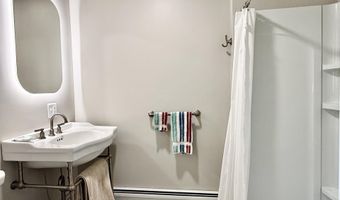 78 Wellington Dr, Chesterfield, NH 03462