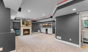 11282 68th St NE, Albertville, MN 55301