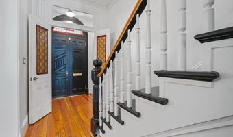 322 E CAPITOL St NE, Washington, DC 20003