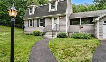 5 Austin Rd, Amherst, NH 03031