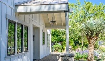 13 Cottonwood Dr, Blue Diamond, NV 89004