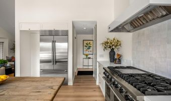 340 White Cottage Rd S, Angwin, CA 94508
