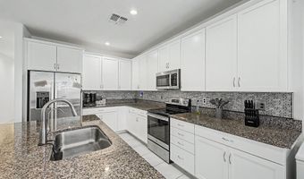 1225 E JAHNS Dr, Casa Grande, AZ 85122