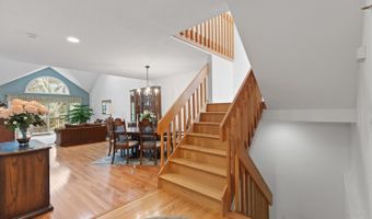 830 Richlyn Dr, Adrian, MI 49221