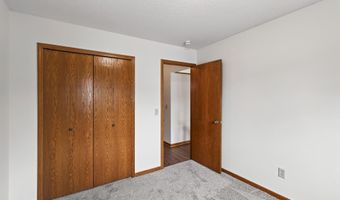 14799 Endicott Way, Apple Valley, MN 55124