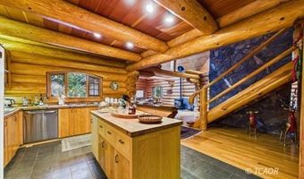 14361 Maple Creek Rd, Arcata, CA 95550