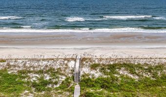 50 BEACH COTTAGE Ln, Atlantic Beach, FL 32233