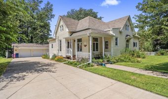 605 N COLLEGE Ave, Aledo, IL 61231