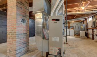 506 5TH St, Armstrong, IA 50514