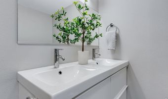 3473 28th St 12, Boulder, CO 80301