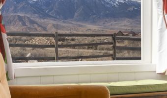 52 Road 8UC, Clark, WY 82435