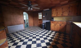 994 Limecrest Rd, Andover, NJ 07848