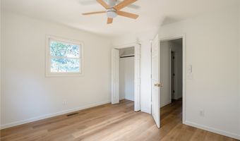 16 Stretford Dr, Bella Vista, AR 72714