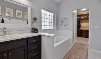 1070 Suzanne Dr, Angels Camp, CA 95222