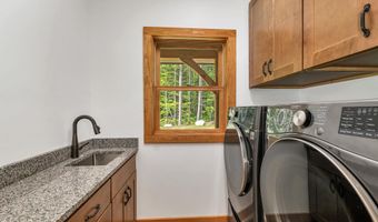 31 Cave Mountain Rd, Bartlett, NH 03812