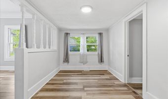 4 McGee St, Belton, SC 29627