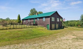 699 Kings Hill Rd, Bakersfield, VT 05441