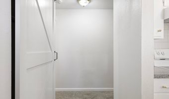 24822 SERTIC Rd, Veneta, OR 97487