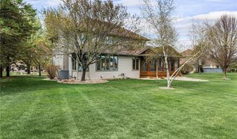 805 27th St SW, Austin, MN 55912