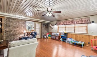 325 Ohara Dr, Albertville, AL 35950