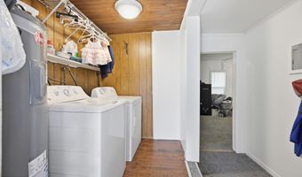 686 Weeks Ave, Asbury, MO 64832