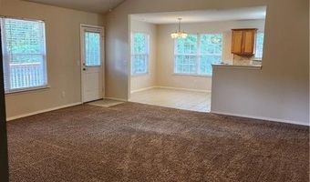 4 Mac Ln, Bella Vista, AR 72714