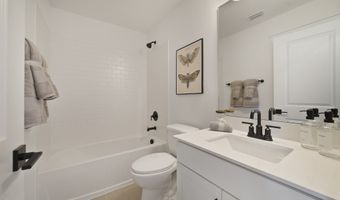 1938 Risby Aly, Orlando, FL 32803