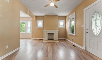 5916 Woodmont Ave, Cincinnati, OH 45213