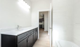 356 W 4TH St, Apopka, FL 32703