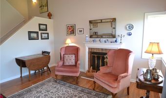 49 Seabreeze Ln 49, Bristol, RI 02809