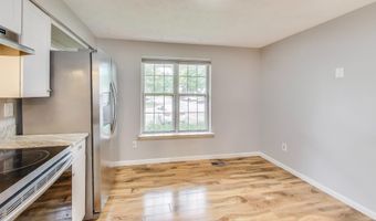 16420 PENNSBURY Dr, Bowie, MD 20716