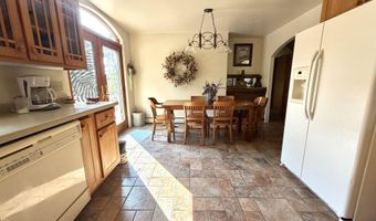 5912 5 Mile Pt Rd, Allouez, MI 49805