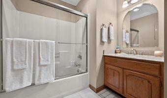 7 Sheba Dr, Alloway, NJ 07461