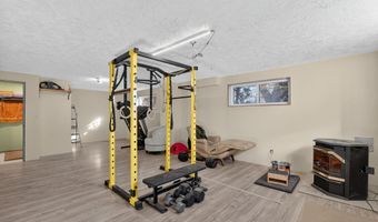 415 Sunset Dr, Arco, ID 83213