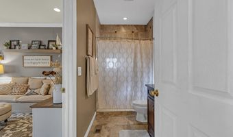 6 Surle Ct, Bayville, NJ 08721