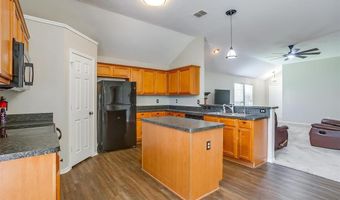 304 Limestone Dr, Alvarado, TX 76009